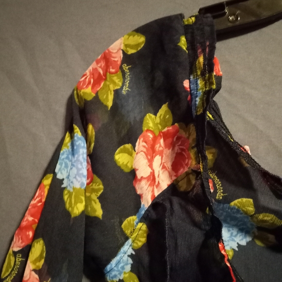 EUC Navy & Pink Abercrombie  3 button ruffle Kids Floral Blouse- Girls L - Picture 6 of 12